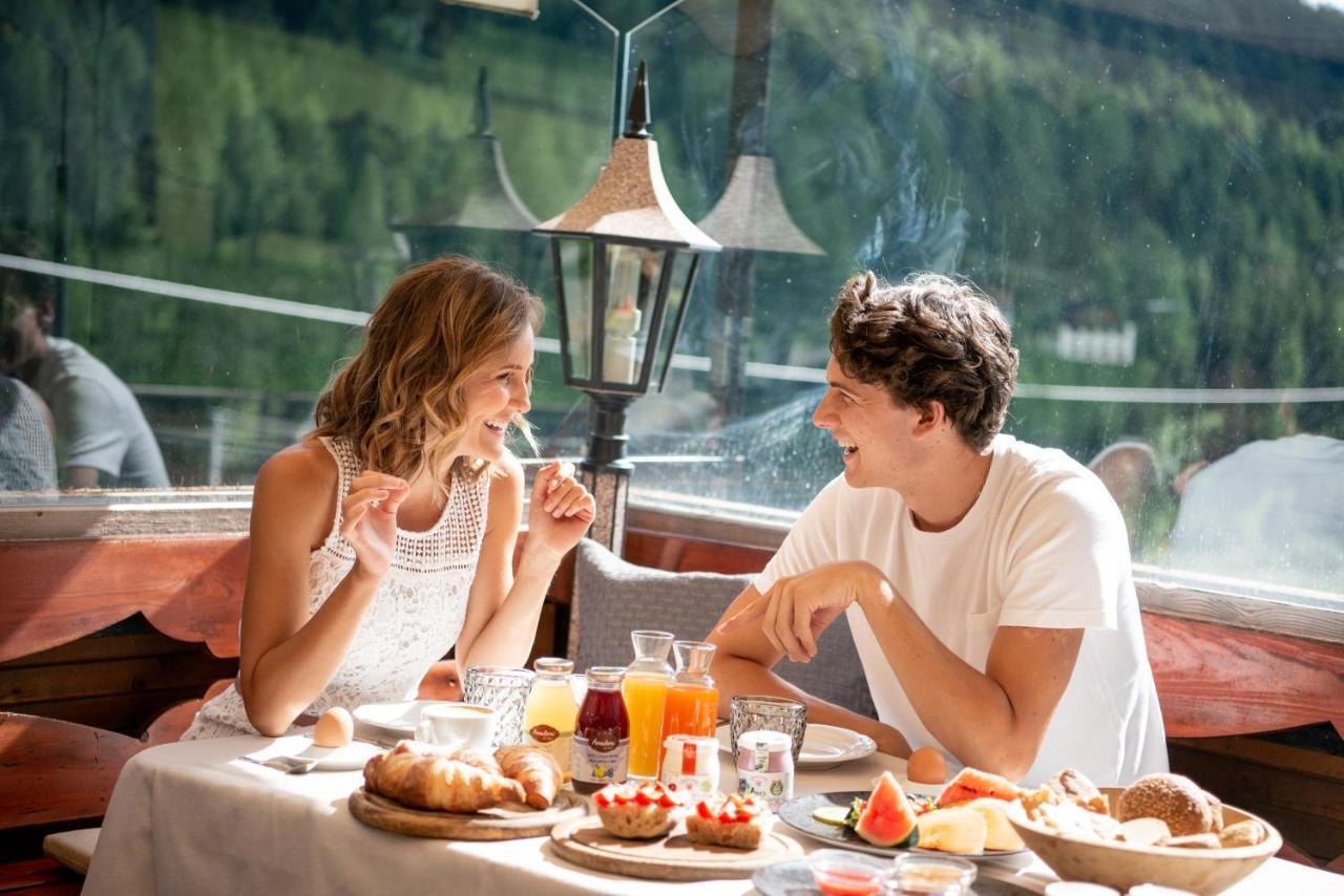 Penserhof - Alpine Hotel & Restaurant Екстериор снимка