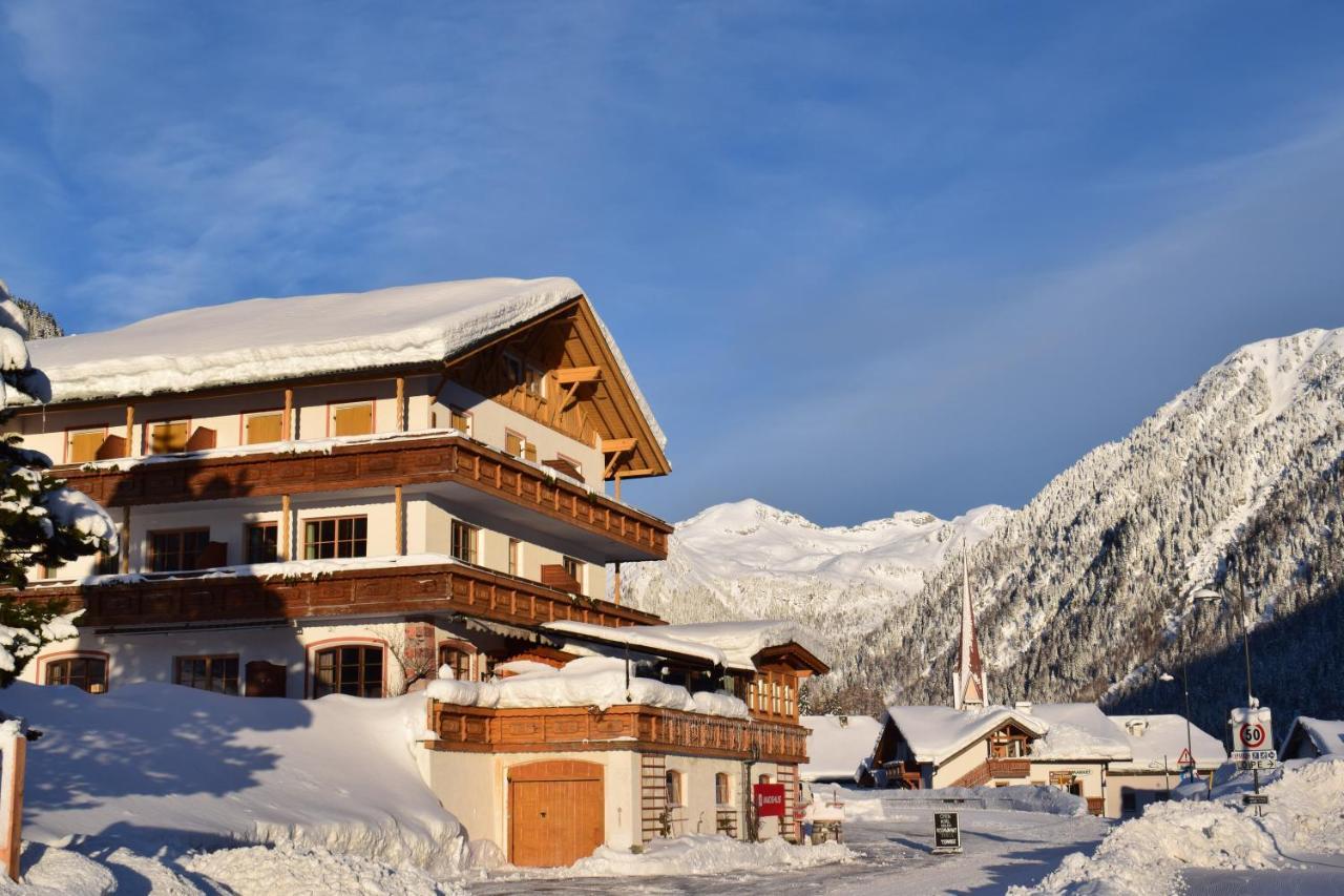 Penserhof - Alpine Hotel & Restaurant Екстериор снимка